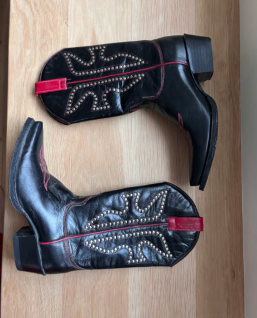 Frye Boots Daisy Duke Black Red Western Cowboy Studded Leather Women’s 7.5